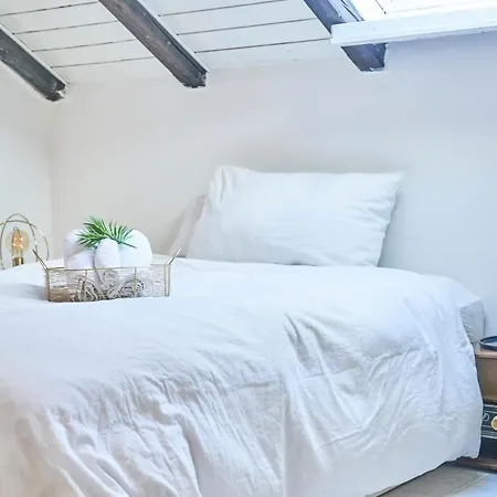 Cozy Artist Loft * Больцано