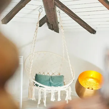 Апартаменти Cozy Artist Loft Больцано