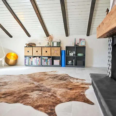 Cozy Artist Loft *